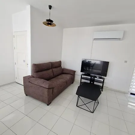 3 Bedroom Apartment, Natalia Centre, By Imh Europe Travel & Tours Apartment *