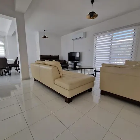 Apartment 3 Bedroom Apartment, Natalia Centre, By Imh Europe Travel & Tours