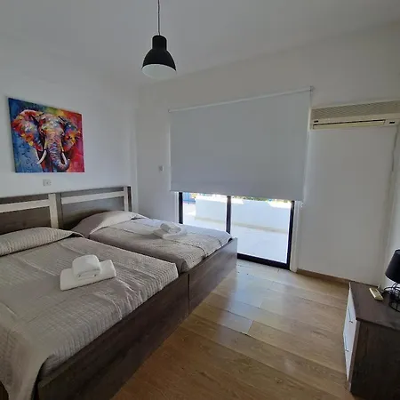 Apartment 3 Bedroom Apartment, Natalia Centre, By Imh Europe Travel & Tours *